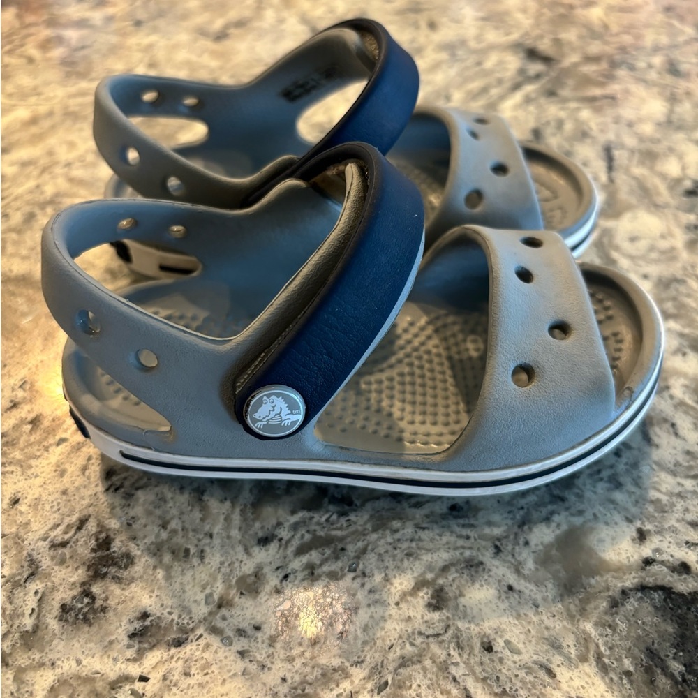 Size 6 toddler Crocs Sandals